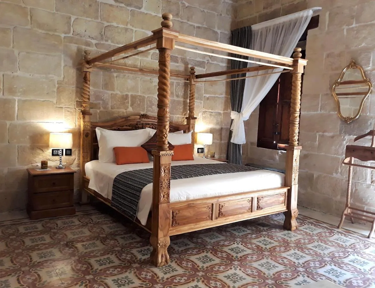 The 3Cities Auberge Bed & Breakfast Cospicua