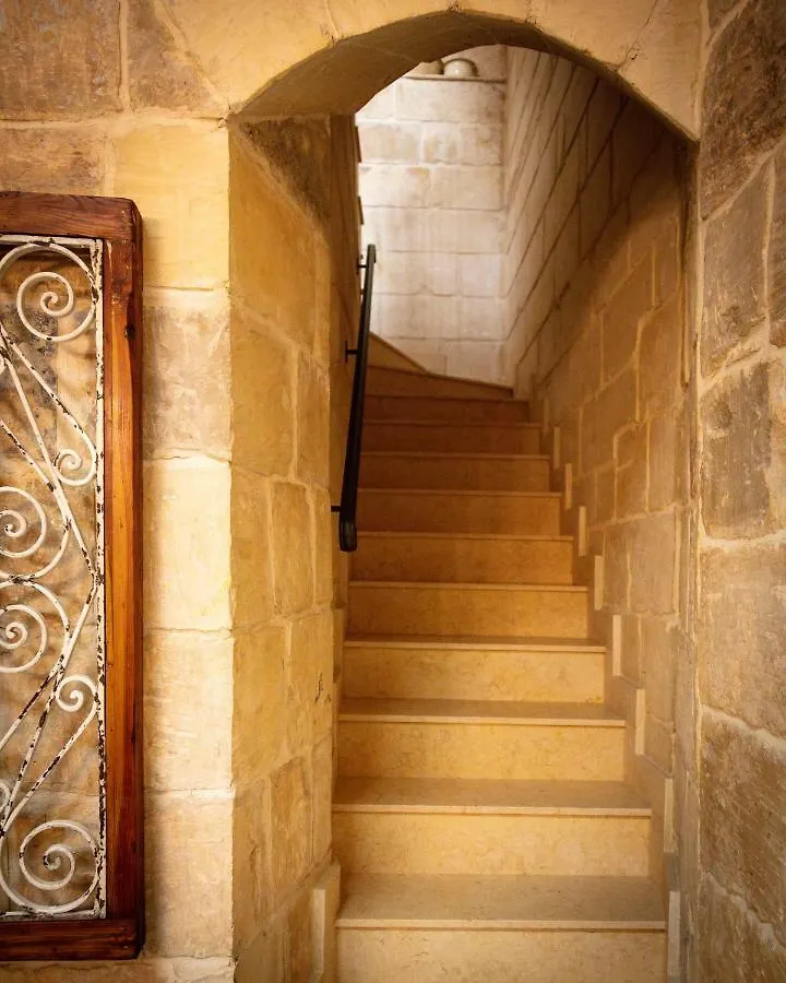 The 3Cities Auberge Cospicua Bed & Breakfast